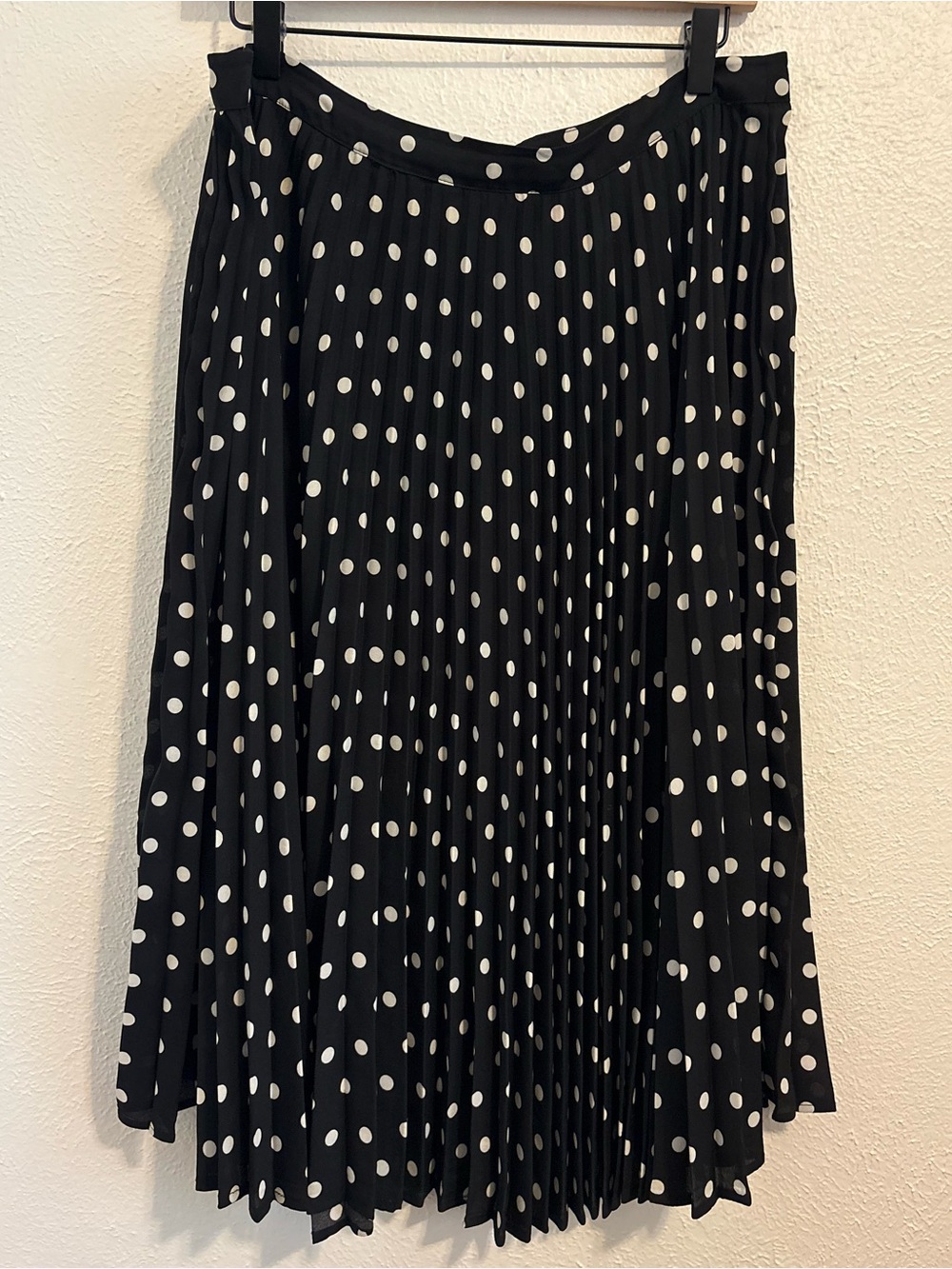 Vince Camuto Polka Dot Pleated Skirt, Size 14